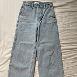 Wide leg Jean